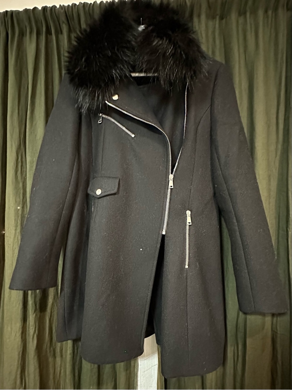 Zara Black Wool Pea Coat with Faux Fur Collar